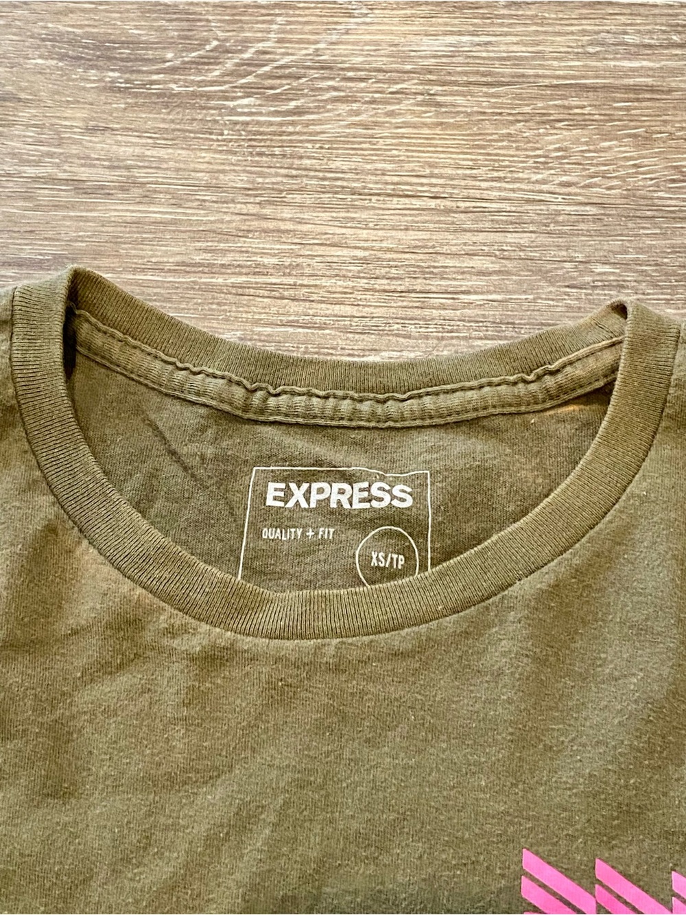 Express Men’s Olive Crew Neck Tee with Pink Accent
